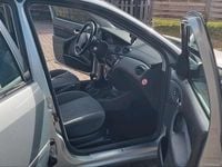 Gebraucht Ford Focus Ghia 116 PS (85 kW) 2003 Silber Kombi