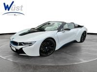 Gebraucht BMW i8 374 PS (275 kW) 2019 Kristallweiss perleff. m. akze Cabrio