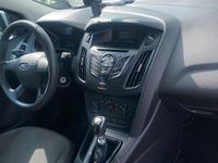 Gebraucht Ford Focus 95 PS (69 kW) 2013 Weiß Kombi