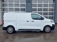 Gebraucht Opel Vivaro Edition 120 PS (88 kW) 2020 Jade weiss/arktis weiss Van / Kleinbus