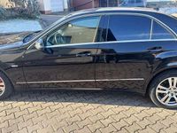 Gebraucht Mercedes E250 204 PS (150 kW) 2011 Limousine