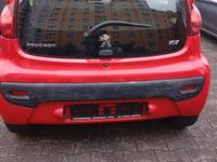 Gebraucht Peugeot 107 68 PS (50 kW) 2014 Rot Kleinwagen