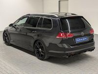 Gebraucht VW Golf VII R 300 PS (220 kW) 2016 Schwarz (tiefschwarzmet.) Kombi