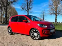 Gebraucht VW up! 75 PS (55 kW) 2012 Rot Kleinwagen