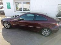 Gebraucht Mercedes C180 143 PS (105 kW) 2008 Rot Coupé