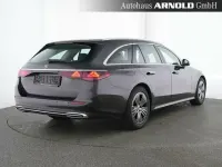 Gebraucht Mercedes E220 Avantgarde 197 PS (144 kW) 2025 Grau Kombi