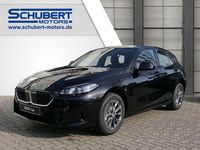 Neu BMW 116 122 PS (89 kW) 2026 Cape york grün Kleinwagen