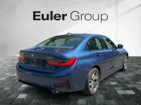 Gebraucht BMW 330e Sport Line 292 PS (214 kW) 2021 Blau Limousine