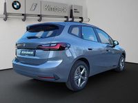 Gebraucht BMW 220 Active Tourer Efficient Dynamics 170 PS (125 kW) 2024 Skyscraper grau metallic Van / Kleinbus