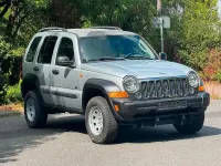 Gebraucht Jeep Cherokee Limited 163 PS (119 kW) 2007 Silber SUV