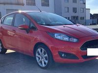 Gebraucht Ford Fiesta Celebration 101 PS (74 kW) 2016 Rot Kleinwagen