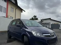 Używany Opel Zafira 110 KM (80 kW) 2012 Niebieski Minivan