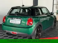 Gebraucht Mini ONE Chili 102 PS (75 kW) 2020 Grün Kleinwagen