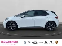 Gebraucht VW ID.3 IQ Drive 150 kW (204 PS) 2024 Gletscherweiß metallic Kleinwagen
