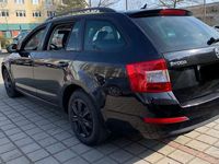 gebraucht Skoda Octavia Combi 1.6 TDI (Green tec) Ambition