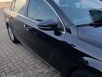 Gebraucht VW Passat 122 PS (89 kW) 2011 Schwarz Limousine