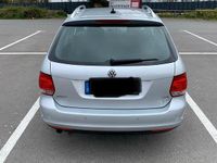 Gebraucht VW Golf VI 105 PS (77 kW) 2010 Silber Kleinwagen