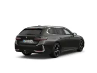 Neu BMW 540 Performance 303 PS (222 kW) 2026 Grau Kombi