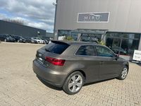 Gebraucht Audi A3 Ambiente 110 PS (80 kW) 2016 Braun Limousine