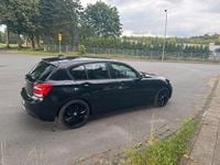 Gebraucht BMW 118 143 PS (105 kW) 2014 Schwarz Kleinwagen