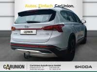 Gebraucht Hyundai Santa Fe Trend 179 PS (131 kW) 2021 Weiß SUV