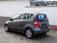 Gebraucht Mercedes A160 95 PS (69 kW) 2011 Grau Limousine