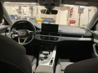 Gebraucht Audi A4 Advanced 163 PS (119 kW) 2023 Mythosschwarz Kombi