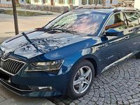 Gebraucht Skoda Superb 190 PS (139 kW) 2016 Blau Kombi