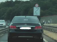 Gebraucht Mercedes E250 Avantgarde 204 PS (150 kW) 2010 Schwarz Limousine
