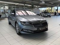 Gebraucht Skoda Superb Style 200 PS (147 kW) 2023 Graphitegrau metallic Kombi