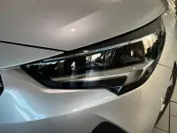 Gebraucht Opel Corsa-e Elegance 100 kW (136 PS) 2023 Kristall silber metallic Kleinwagen