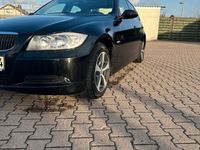 gebraucht BMW 320 E90 i