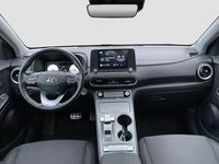 Gebraucht Hyundai Kona Select 100 kW (136 PS) 2022 Weiß SUV