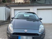 Gebraucht Fiat Punto 69 PS (50 kW) 2014 Grau Kleinwagen