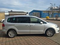 Gebraucht VW Sharan 140 PS (102 kW) 2016 Silber Van / Kleinbus