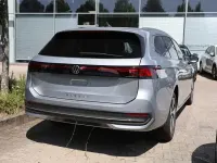 Gebraucht VW Passat Business 122 PS (89 kW) 2025 Oyster silver metallic Kombi