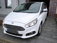 Gebraucht Ford S-MAX Titanium 241 PS (177 kW) 2015 Weiß Van / Kleinbus