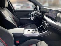 Gebraucht BMW 320 Shadowline 184 PS (135 kW) 2024 Weiß Kombi