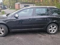 Second-hand Skoda Octavia 140 CP (102 kW) 2012 Negru Break