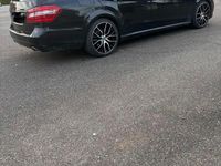 Gebraucht Mercedes E350 Elegance 231 PS (169 kW) 2009 Schwarz Kombi