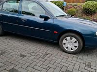 Gebraucht Ford Mondeo 115 PS (84 kW) 1997 Blau Limousine