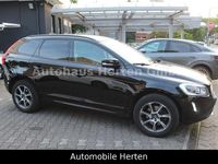 Gebraucht Volvo XC60 Kinetic 181 PS (133 kW) 2015 Schwarz SUV