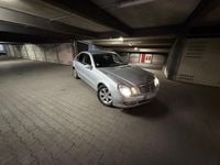 Gebraucht Mercedes E200 163 PS (119 kW) 2006 Limousine
