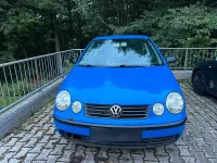 Gebraucht VW Polo 64 PS (47 kW) 2005 Blau Kleinwagen