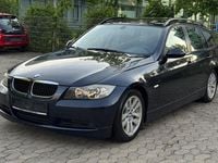 Usado BMW 320 150 HP (110 kW) 2006 Azul Carrinha
