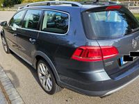 Gebraucht VW Passat Alltrack 140 PS (102 kW) 2012 Grau Kombi