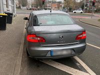 Gebraucht Skoda Superb 160 PS (117 kW) 2010 Silber Limousine