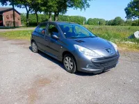 Gebraucht Peugeot 206+ 75 PS (55 kW) 2010 Grau Kleinwagen