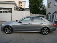 Gebraucht Mercedes E350 265 PS (194 kW) 2012 Silber Limousine
