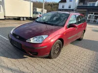 Usata Ford Focus Finesse 101 CV (74 kW) 2002 Rosso Station wagon